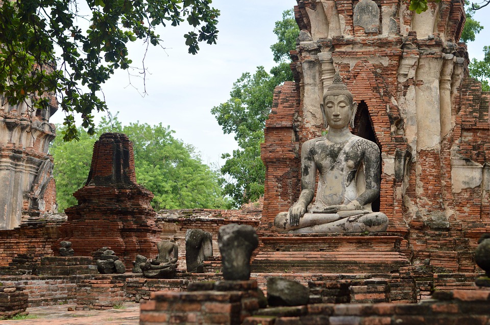 Exploring-History-Top-Day-Trips-from-Bangkok-to-Ancient-Ruins.jpg Day trips from Bangkok to ancient ruins