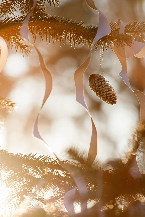 Celebrating-the-Season-A-Guide-to-Bangkok-Hotels-Decked-Out.jpg Festive holiday decorations in Bangkok hotels